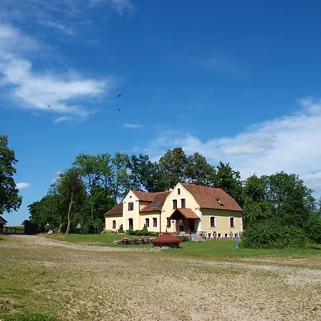 Dworek Szarki Exterior foto